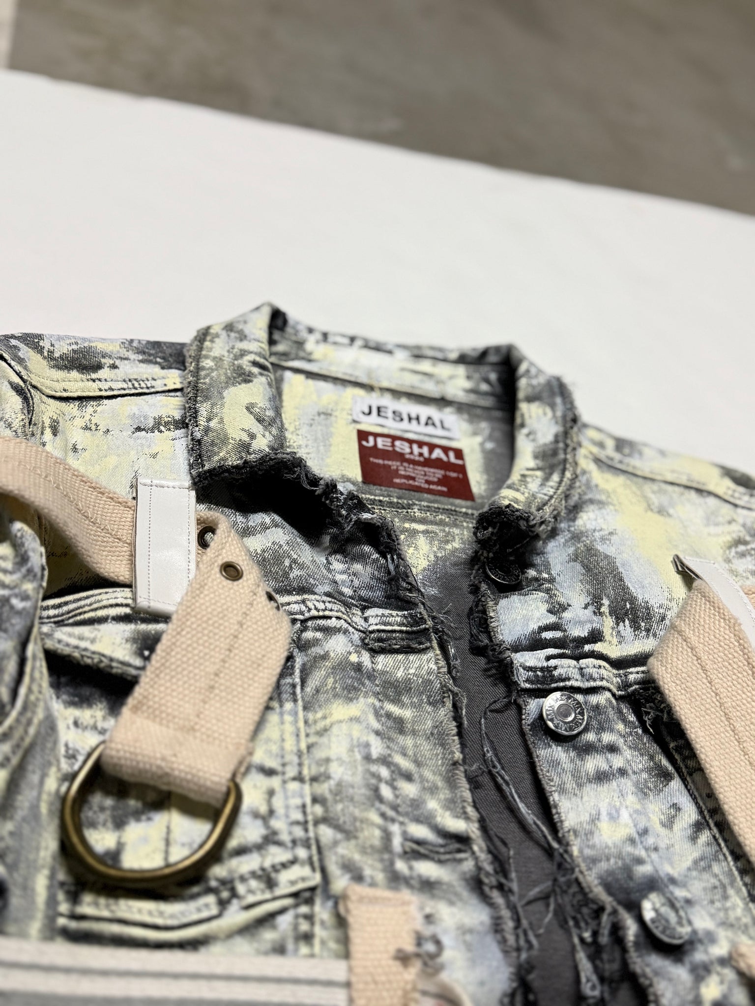 Beltz Hybrid Jacket